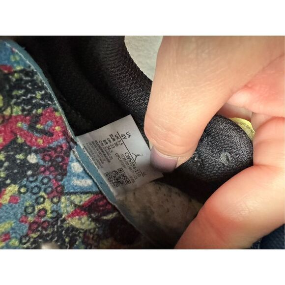 Jordan MA2 Big Kid 4 YOUTH Multicolor CW6594-110 Sneaker Athletic Trainer 5.5 W - Picture 12 of 13